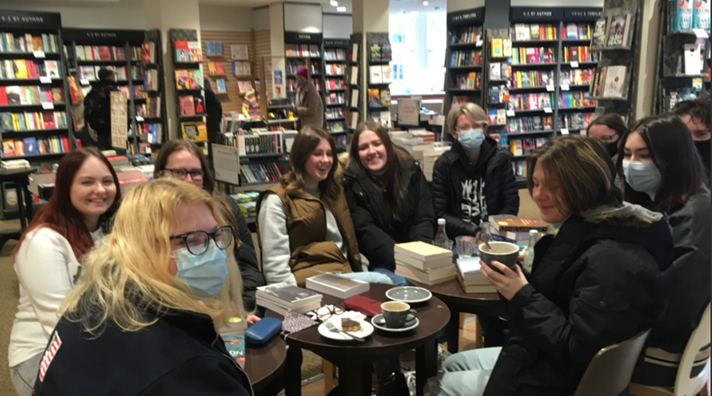 NE6 book club